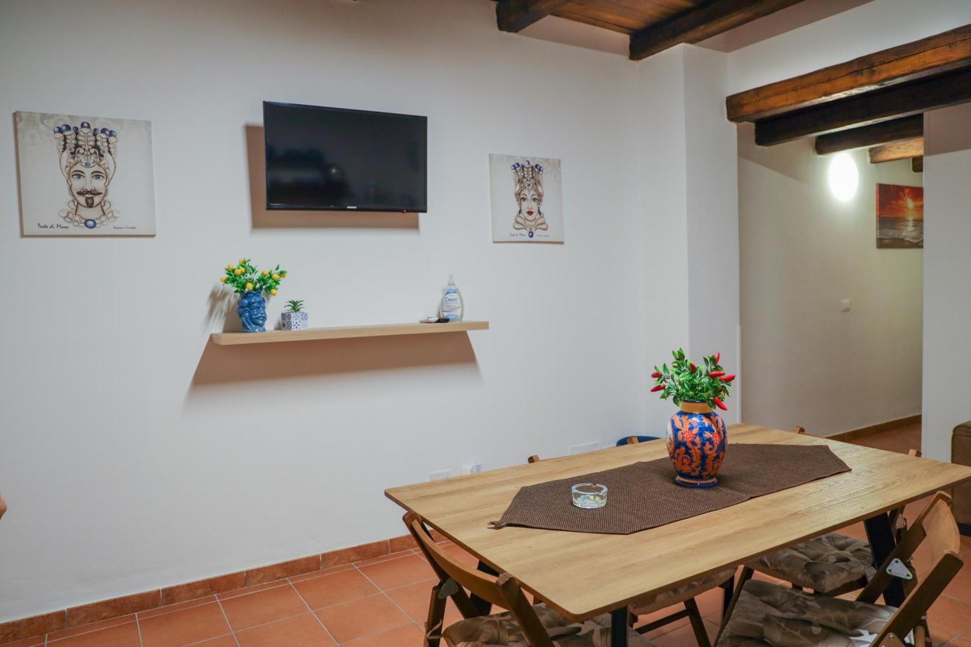 La Folkloressa Apartment