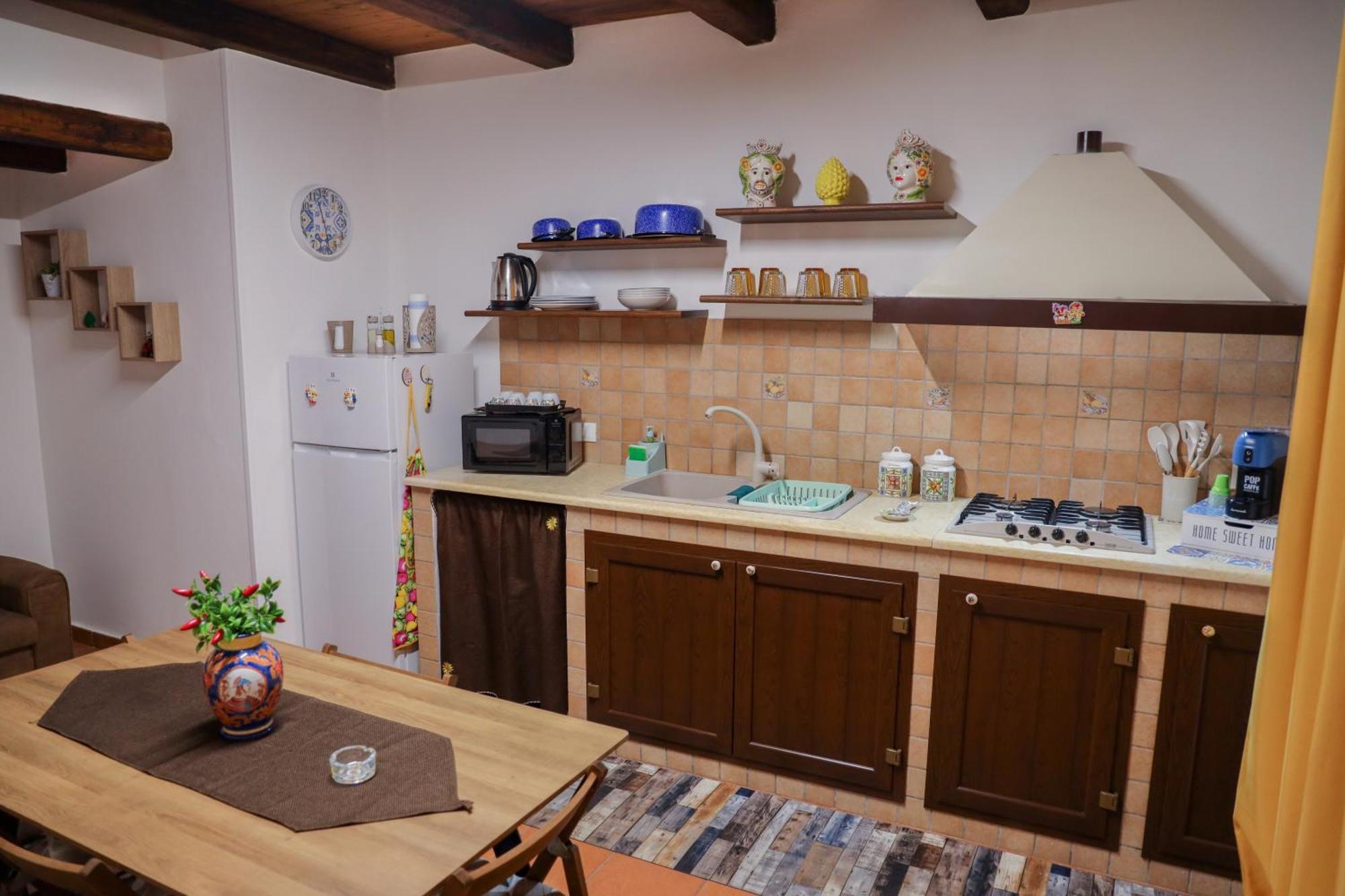 La Folkloressa Apartment Palermo