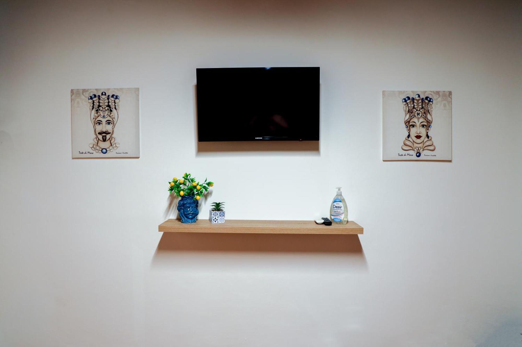 La Folkloressa Apartment Palermo