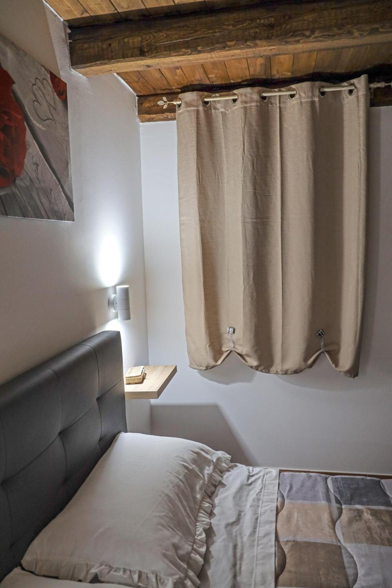 La Folkloressa Appartement *